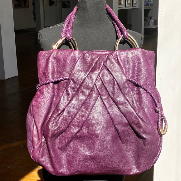 Elliott Lucca Handbags - Elliot Lucca purple leather bag